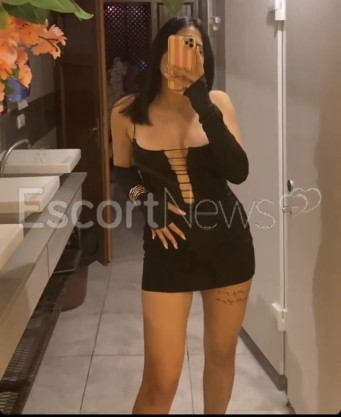 Photo escort girl Cemre: the best escort service